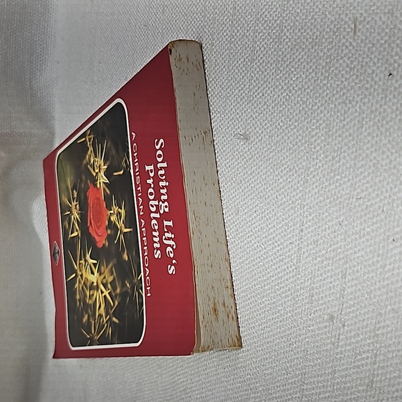 3/$20  Solving life's problems: A Christian approach - Picture 5 of 12